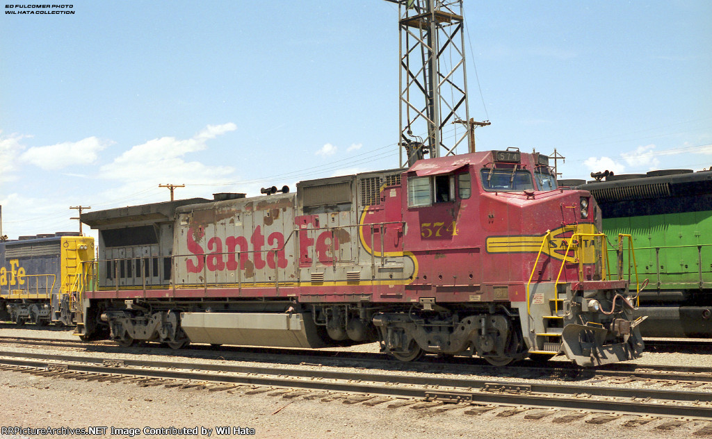 Santa Fe B40-8W 574